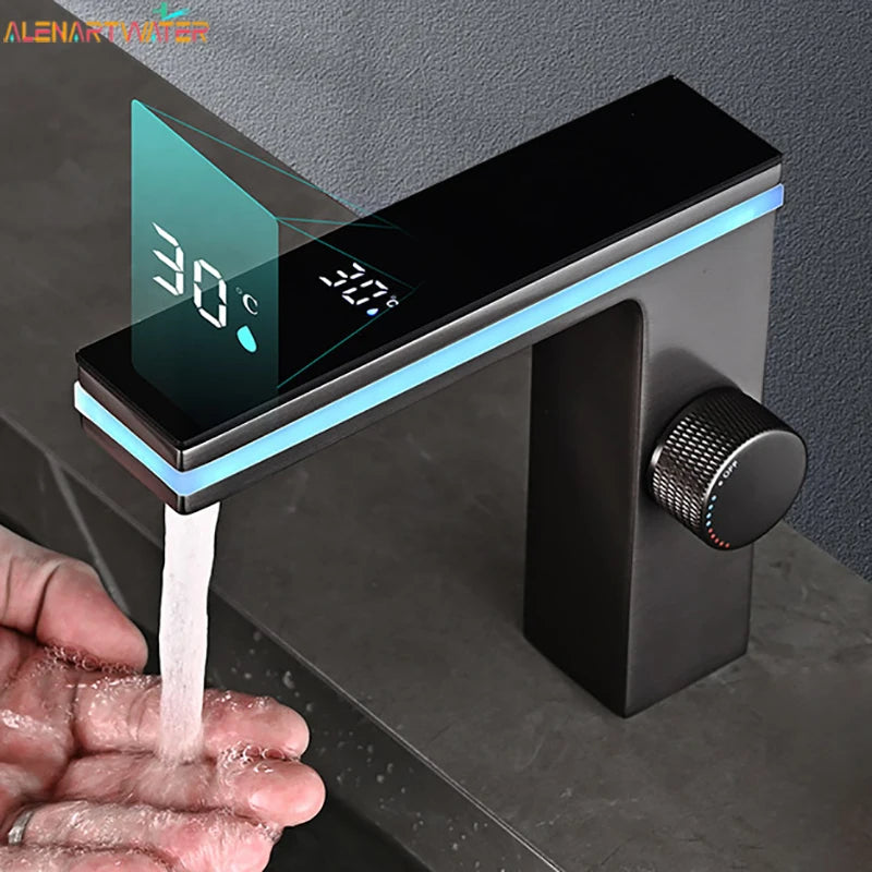 Ecovare™ LED Faucet – Temperature-Sensitive Light